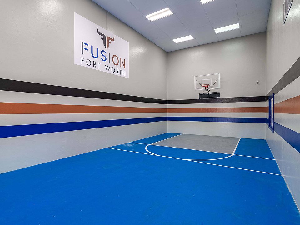 Indoor Racquetball and Basketball court