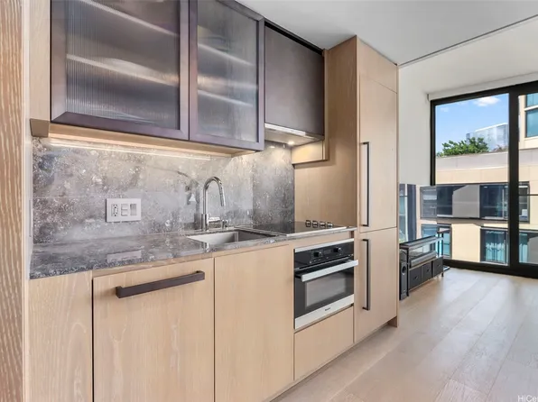 1000 Auahi St #733, Honolulu, HI 96813
