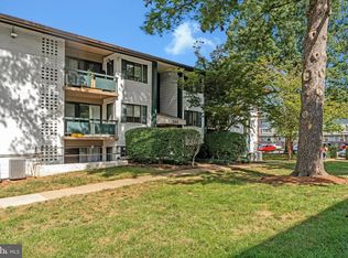2844 Dover Ln APT 103, Falls Church, VA 22042