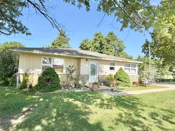 133 Tiffany Ln, Eureka, KS 67045