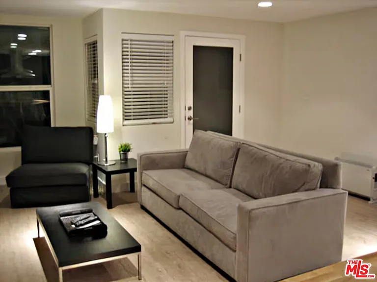 4125 1/2 Huron Ave #1/2 — Photo 6