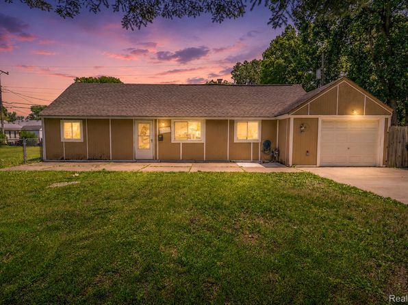 6301 Janet St