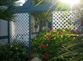 7466 NW 34th St, Lauderhill, FL 33319