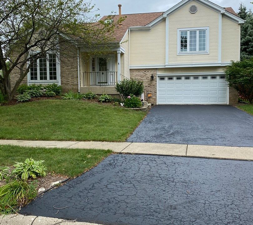 1st image of 4145 Larkspur Ln