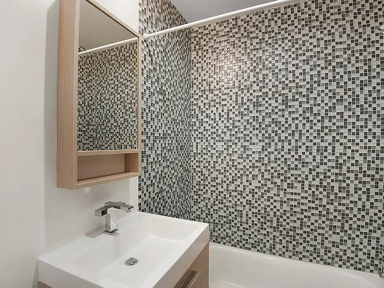 5303 Satsuma Ave #117 — Photo 8