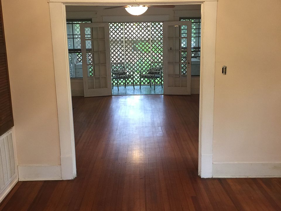 1st image of 1421 Avenue O