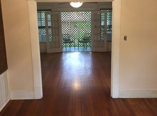 1421 Avenue O, Huntsville, TX 77340