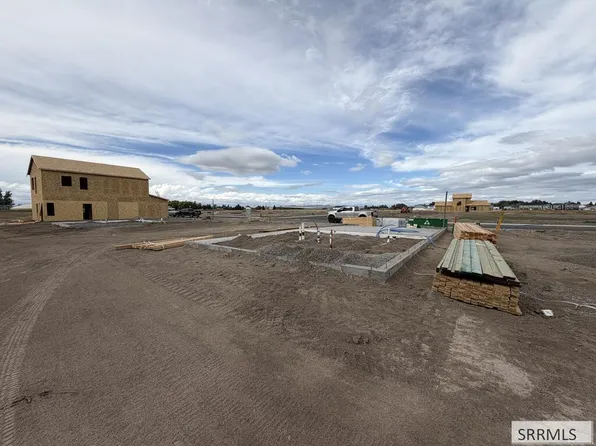 337 Stillwater Ln, Sugar City, ID 83448