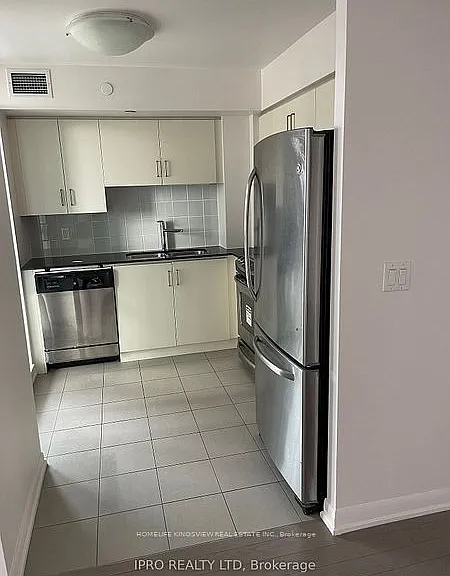 215 Sherway Gardens Rd #507 — Photo 9