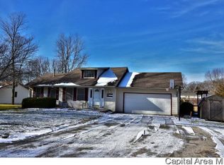 13901 Linda Ln, Athens, IL 62613