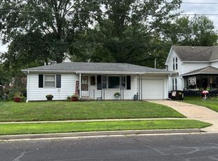 1009 W 2nd St, Rock Falls, IL 61071