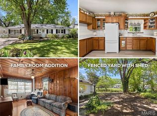 14 Elwood Ct, Florissant, MO 63031