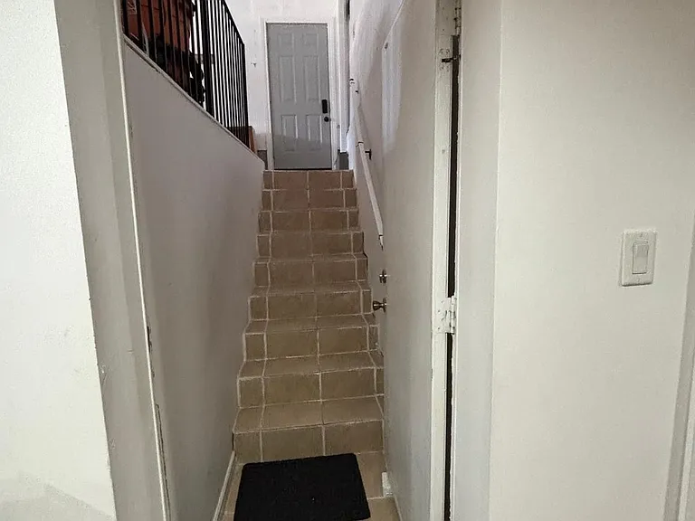 3860 McDowell Dr #BASEMENT — Photo 6