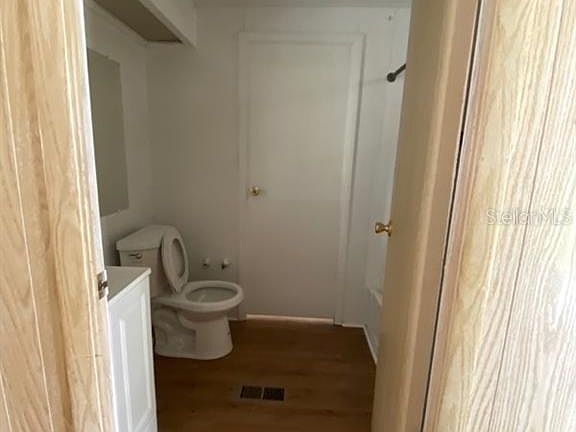 5th image of 2114 Lois Blvd