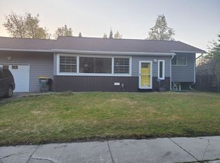 2091 Waldron Dr, Anchorage, AK 99507