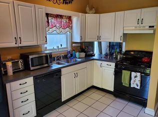 786 E 4th St #3, South Boston, MA 02127