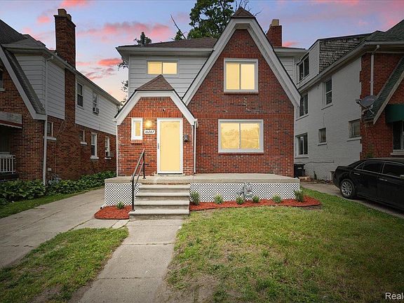 2nd image of 18287 Santa Rosa Dr