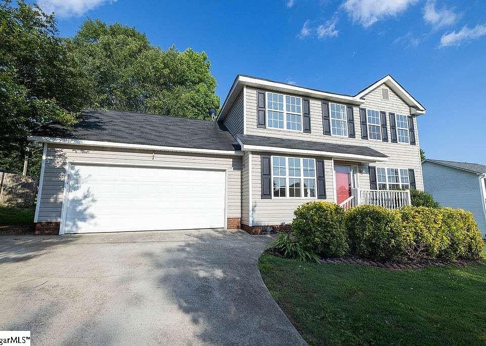 1st image of 309 Pine Dr