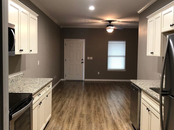 811 W University Blvd #14