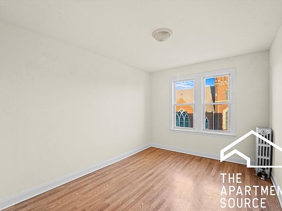 4th image of 2601 N Kimball Ave