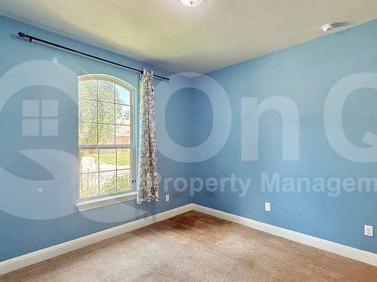 4400 Trinity Woods St — Photo 14