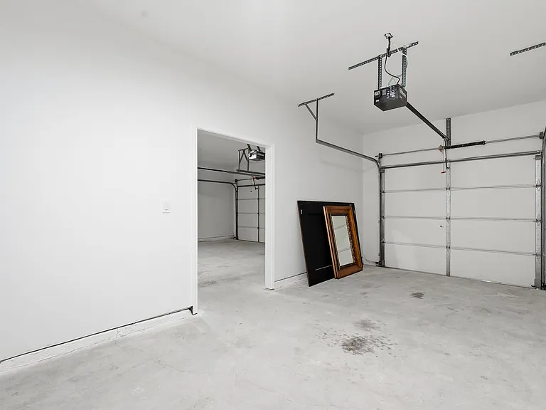 3320 Pebble Ridge Ln — Photo 30
