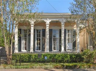 3939 Chestnut St, New Orleans, LA 70115