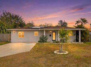 5517 Pershing St NE, Saint Petersburg, FL 33703