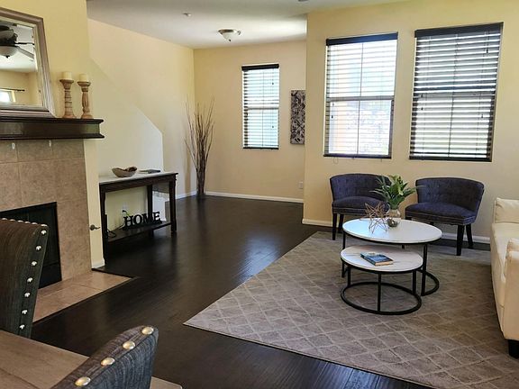 5th image of 1823 Peach Ct Unit 7