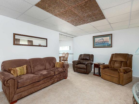 5th image of 2526 N Nevada Ave