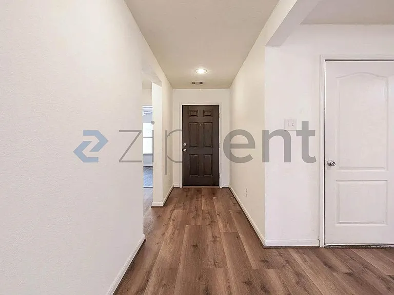4218 Kendall Rock Ln — Photo 4