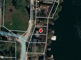 15781 Lake Rd #5, Gardner, KS 66030