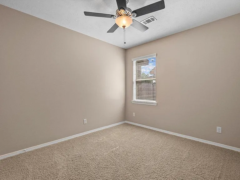 2875 Torano Cir — Photo 20