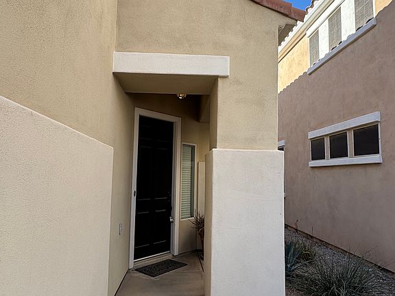 2nd image of 524 W Mountain Sage Dr