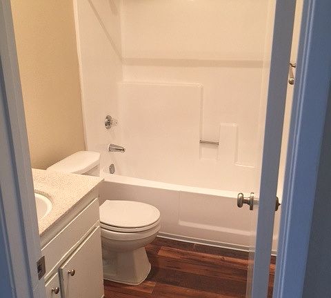 5th image of 299 Wisconsin Ave APT K