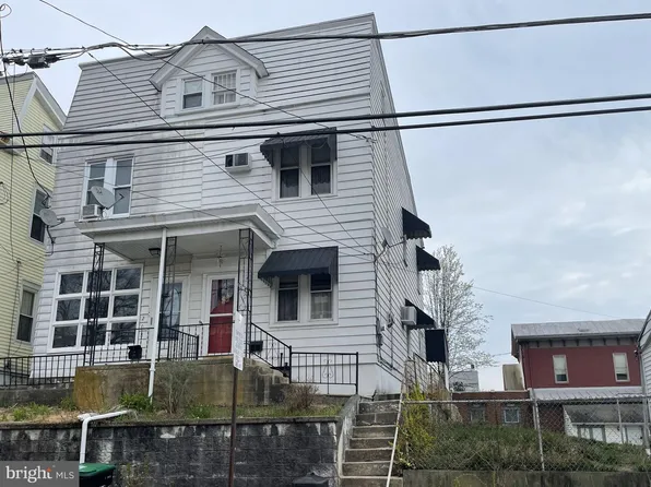 206 N Warren St, Orwigsburg, PA 17961