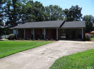 1404 Bushville Dr, Lenoir, NC 28645
