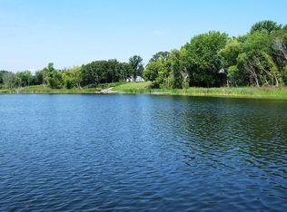 N6839 Lake Dr, Whitewater, WI 53190