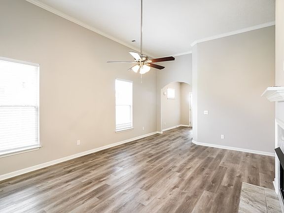 4th image of 119 Annapolis Bend Cir