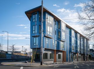 Dean River Apartments, Portland, OR 97202