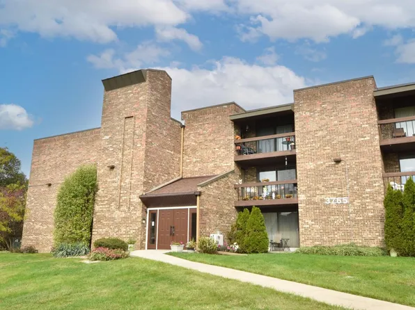 3765 North 88th STREET #302, Milwaukee, WI 53222
