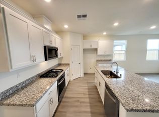 941 Osprey Dr, Lathrop, CA