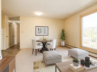 Gleneagles Apartments, Camrose, AB T4V 1G7