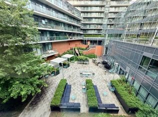 38 Iannuzzi St #1610, Toronto, ON M5V 0S2