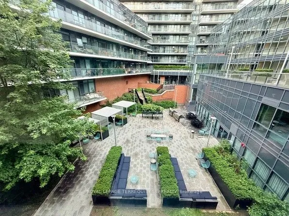 38 Iannuzzi St, Toronto, ON