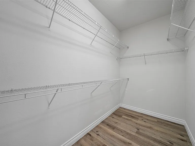 24910 Crystal Stone Ln — Photo 38