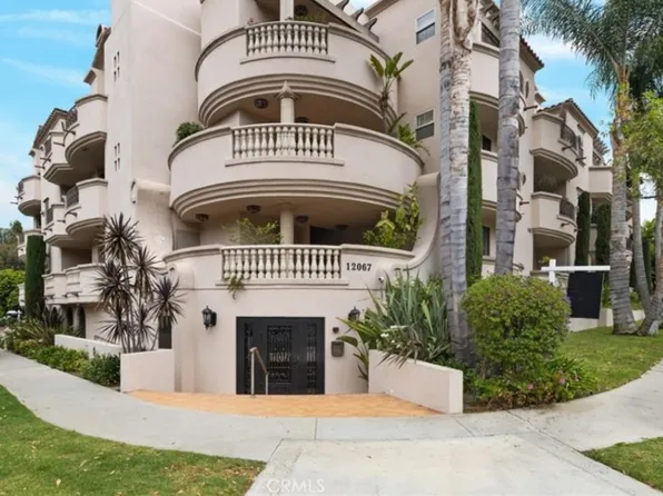 12067 Guerin St Unit 305, Studio City, CA 91604