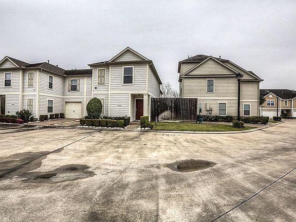 4th image of 2639 Woodridge Cove Dr