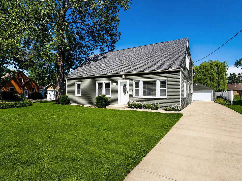 1st image of 4119 70th St