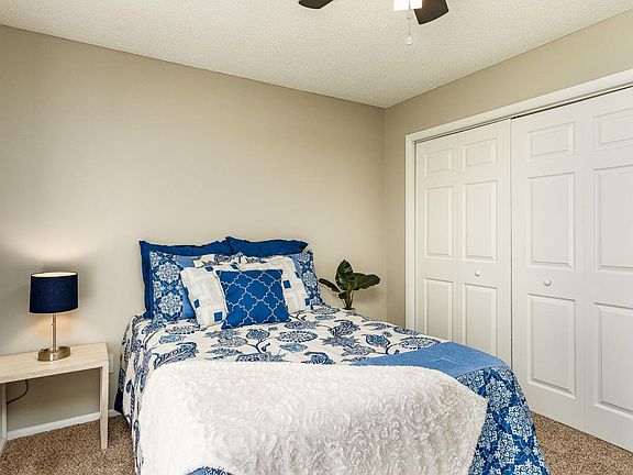 2nd image of 1616 Seminole Dr #1-102